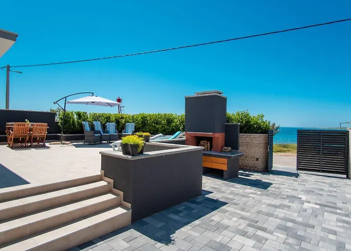My Dalmatia - House Festini With Private Jacuzzi & Sea View *