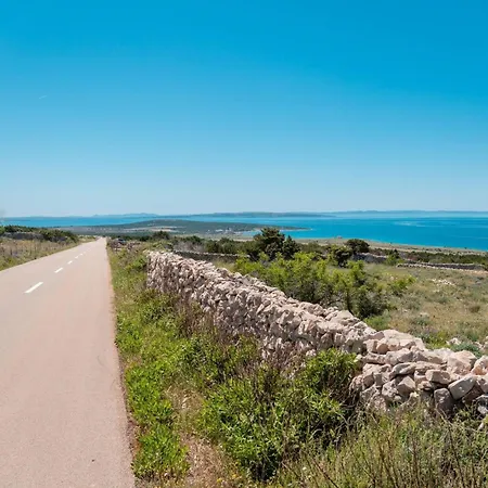 My Dalmatia - House Festini With Private Jacuzzi & Sea View Tatil Evi *