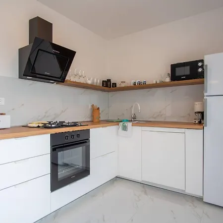 My Dalmatia - House Festini With Private Jacuzzi & Sea View *