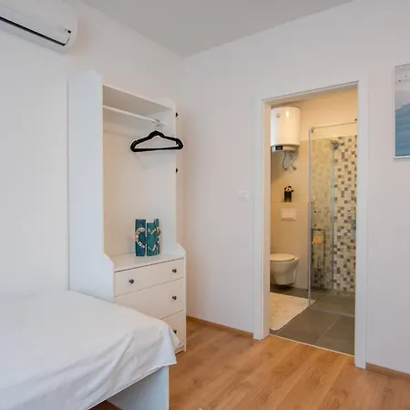 Tatil Evi My Dalmatia - House Festini With Private Jacuzzi & Sea View