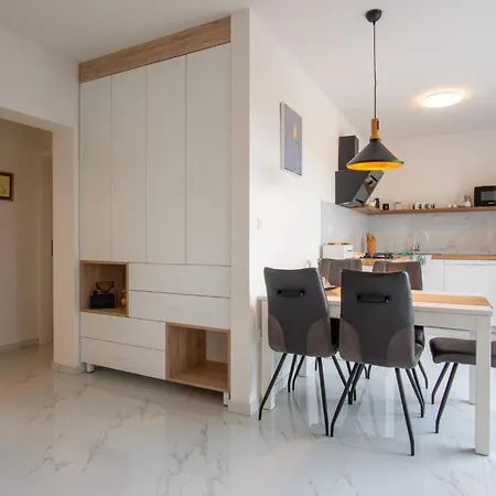 Tatil Evi My Dalmatia - House Festini With Private Jacuzzi & Sea View Košljun